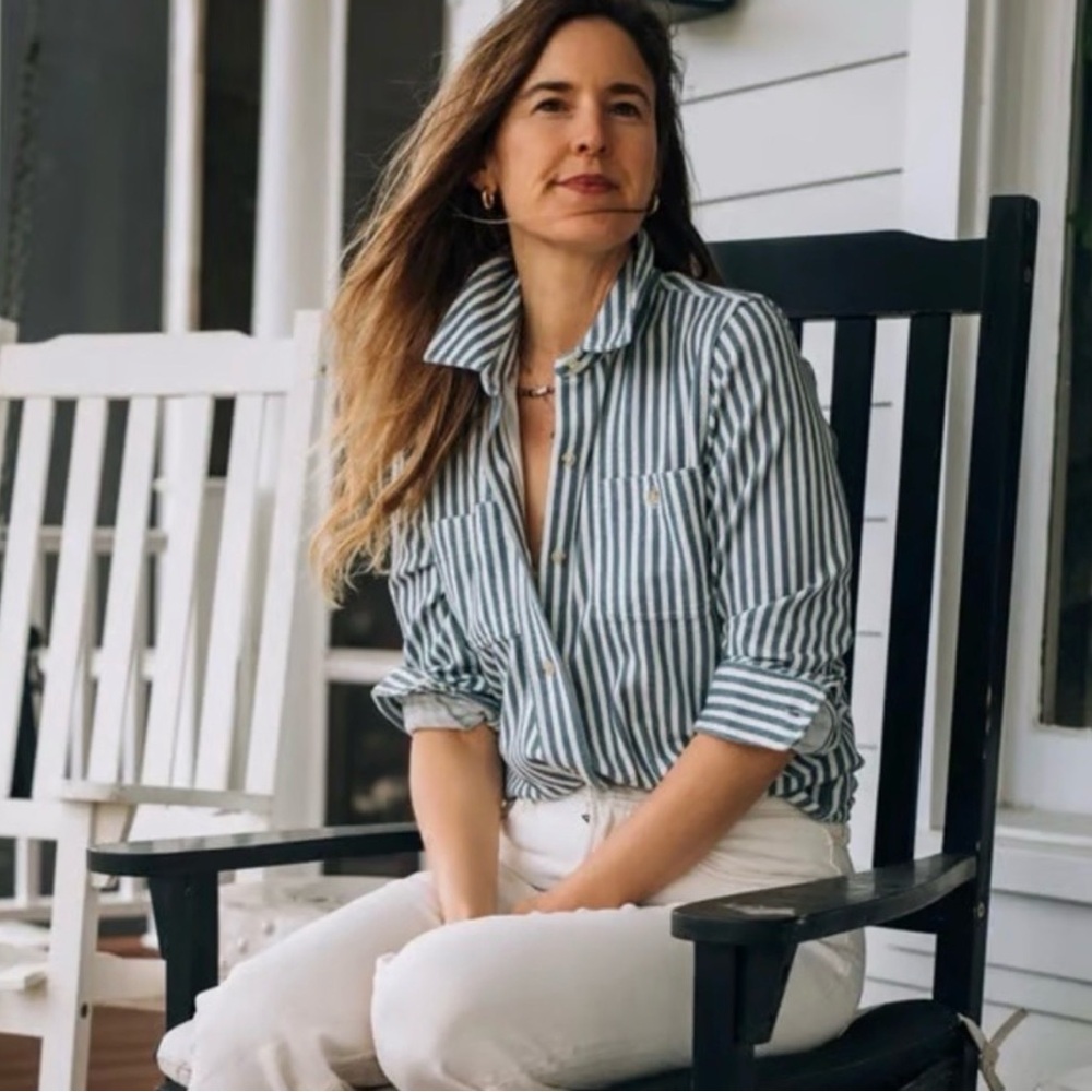 Faherty Blue and White Striped Button Down Shirt